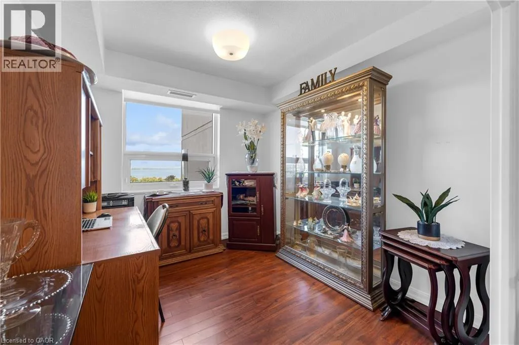 500 GREEN Road Unit# 1118 #1118