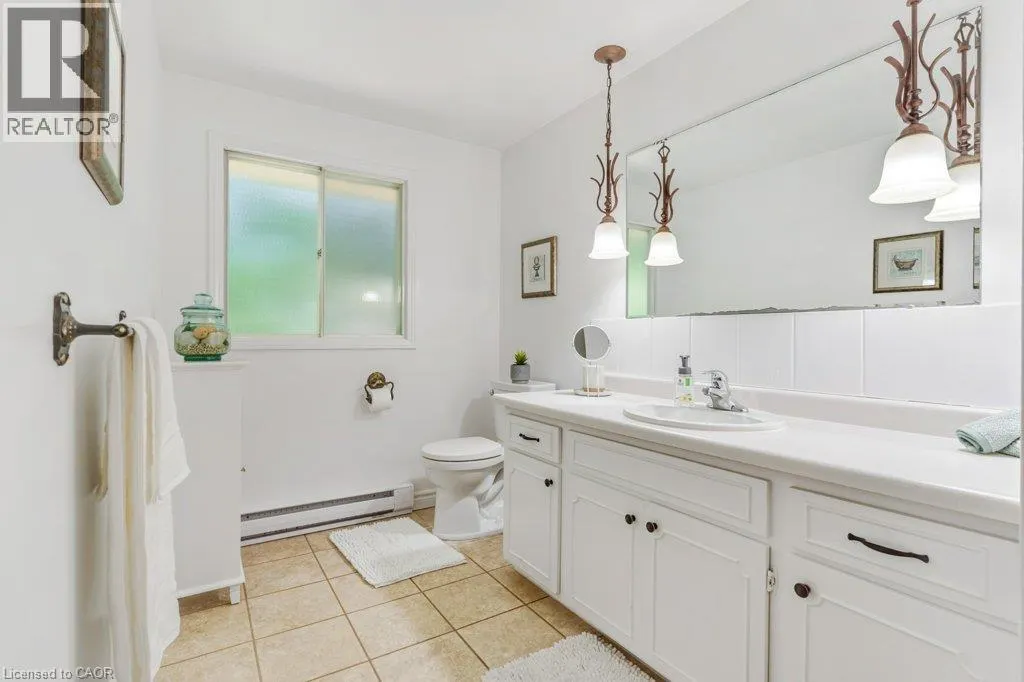 11 GREY OWL Drive
