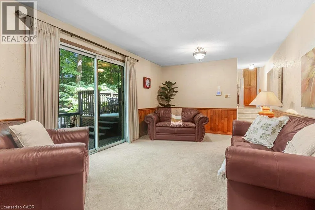 11 GREY OWL Drive