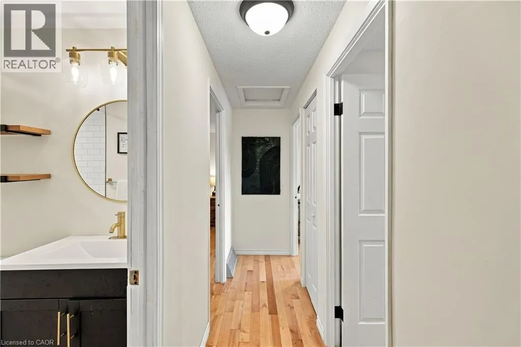 178 LAURENTIAN Drive