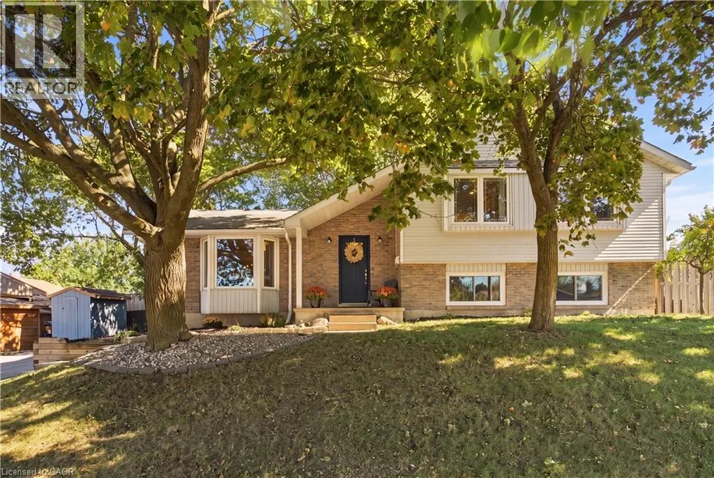 178 LAURENTIAN Drive