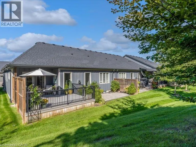 17 RIDGEVIEW Crescent