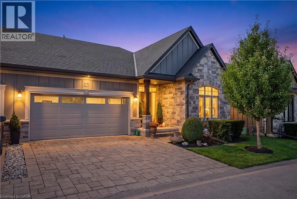 17 RIDGEVIEW Crescent