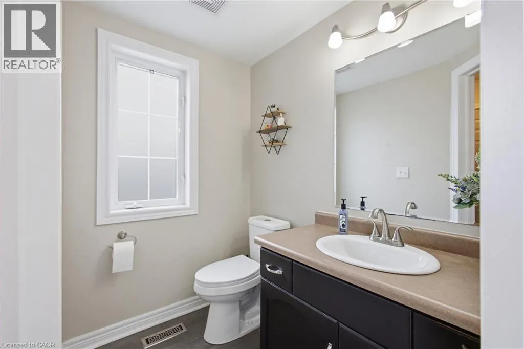 801 HUNTERS GATE Crescent