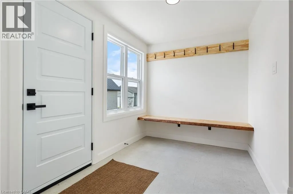 471 LYNEDOCH Road