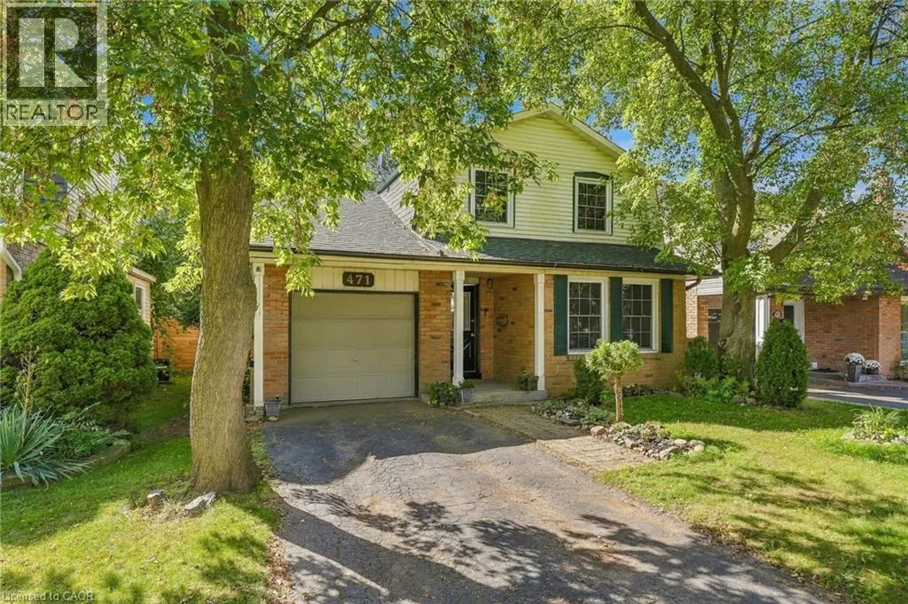 471 KNIGHTSBRIDGE Crescent
