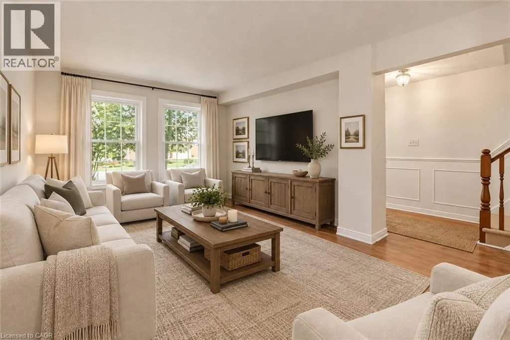 471 KNIGHTSBRIDGE Crescent