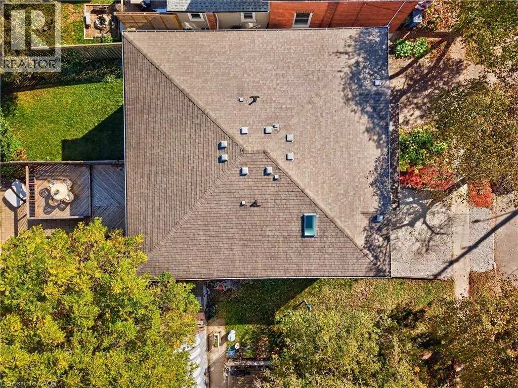 26 HURON Street