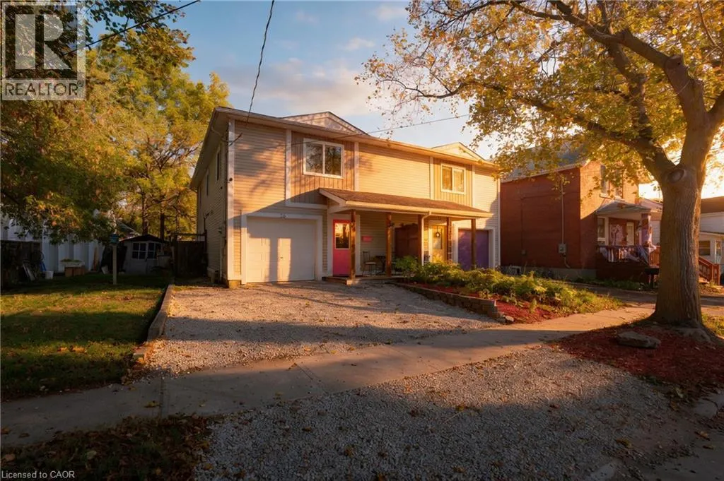 26 HURON Street
