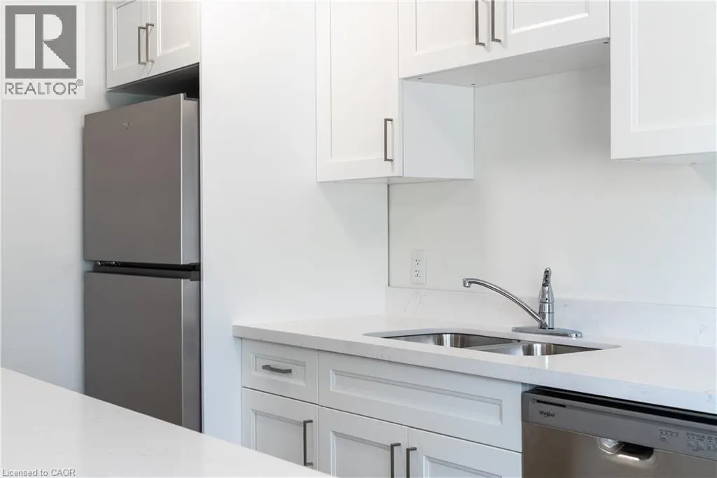 95 KINZIE Avenue Unit# B #B