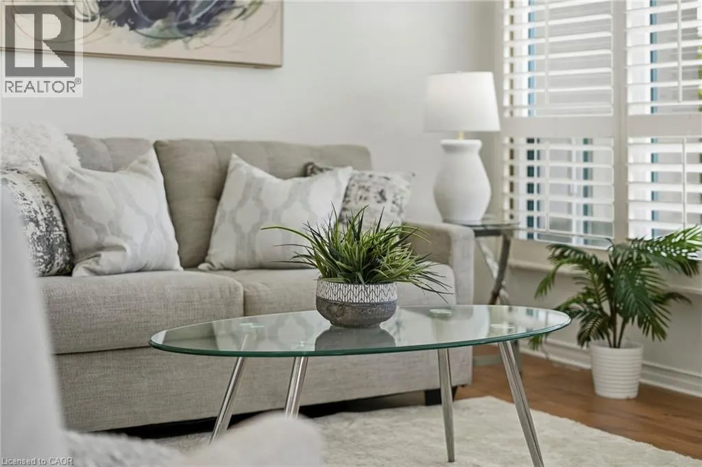 100 MILLSIDE Drive Unit# 403 #403