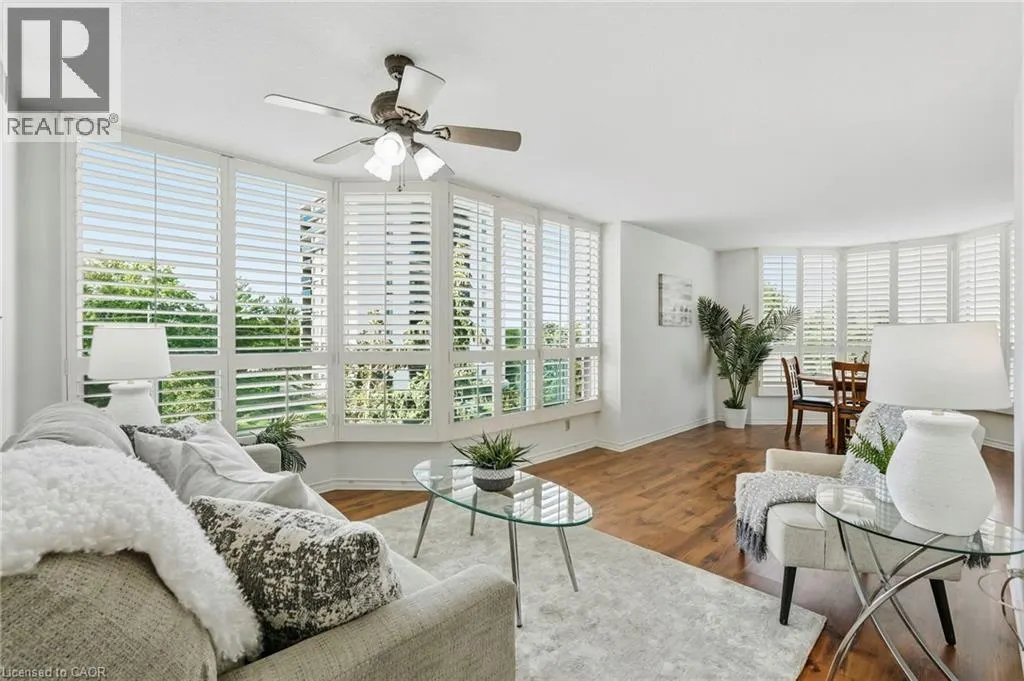 100 MILLSIDE Drive Unit# 403 #403