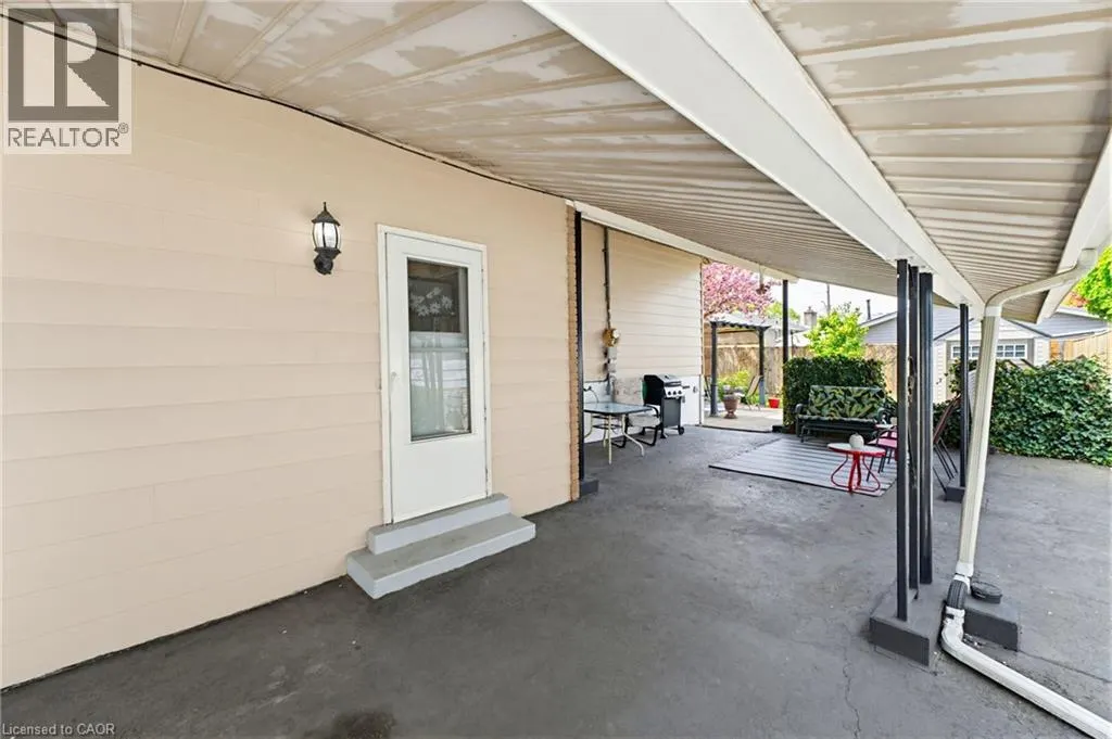 26 RIVERCREST Road