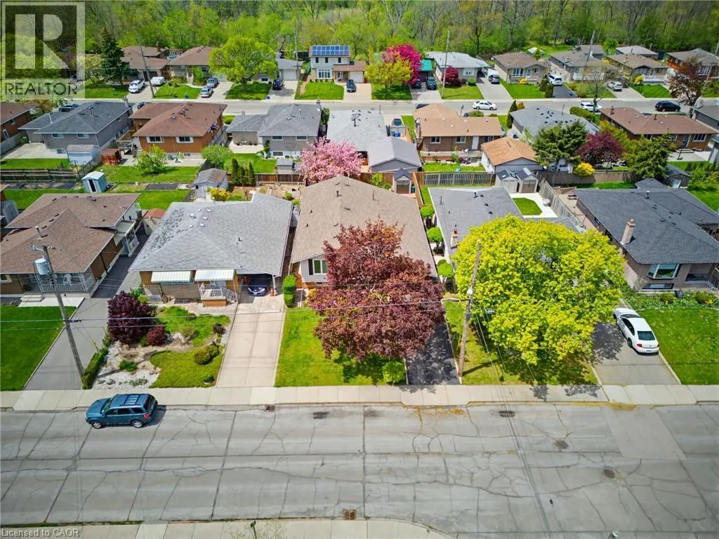 26 RIVERCREST Road