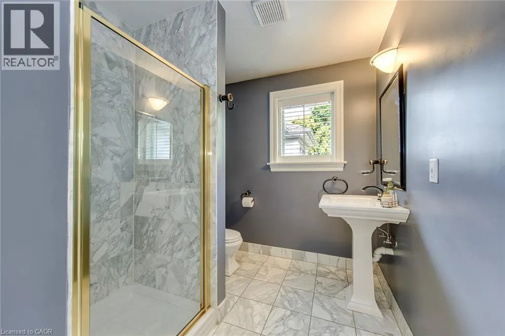 281 PINEHURST Drive