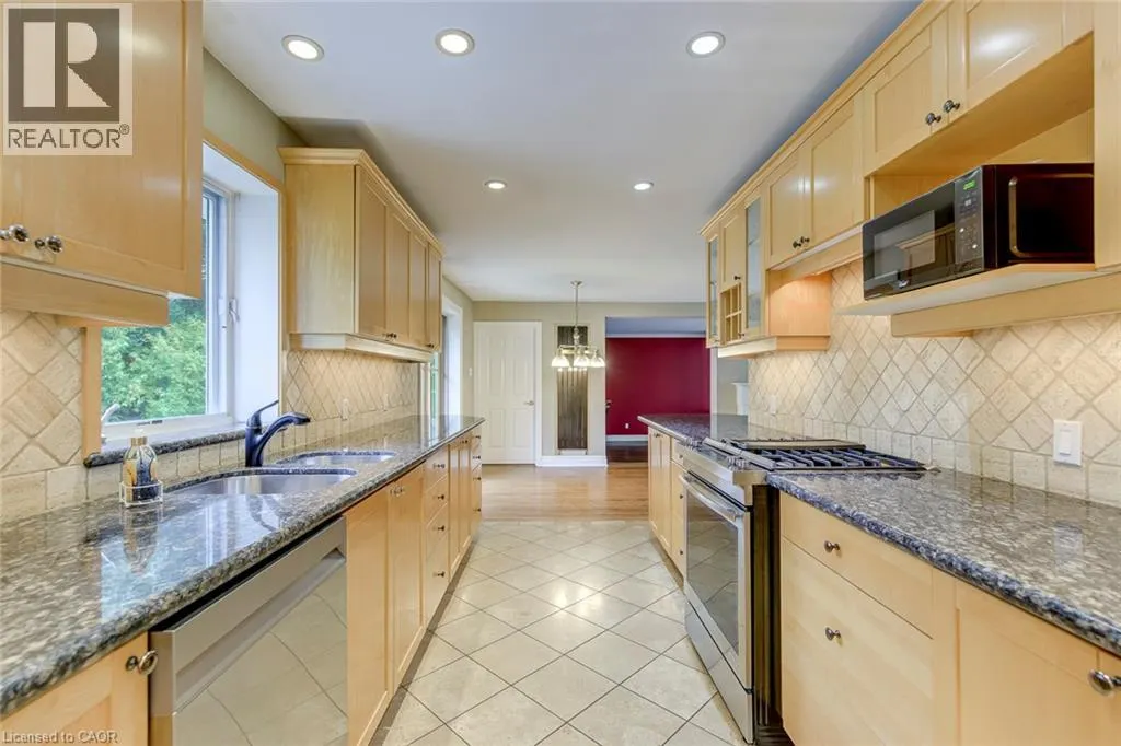 281 PINEHURST Drive