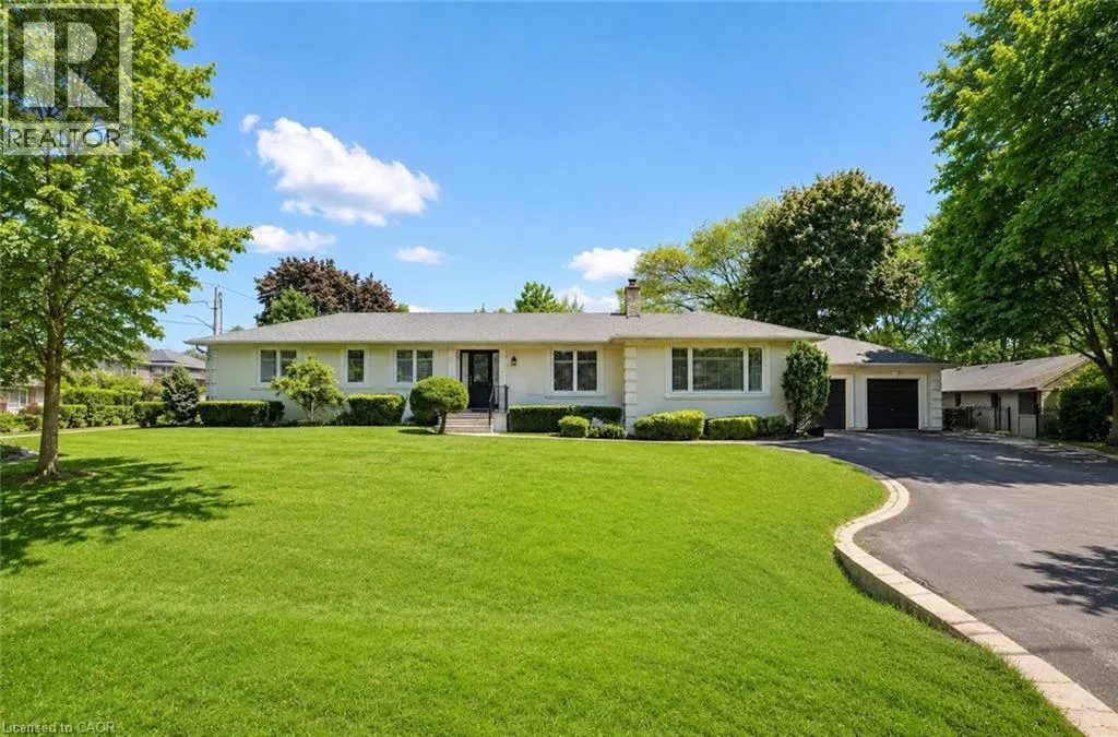 281 PINEHURST Drive