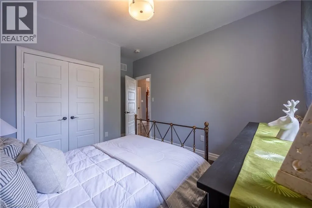 149 NEW LAKESHORE Road