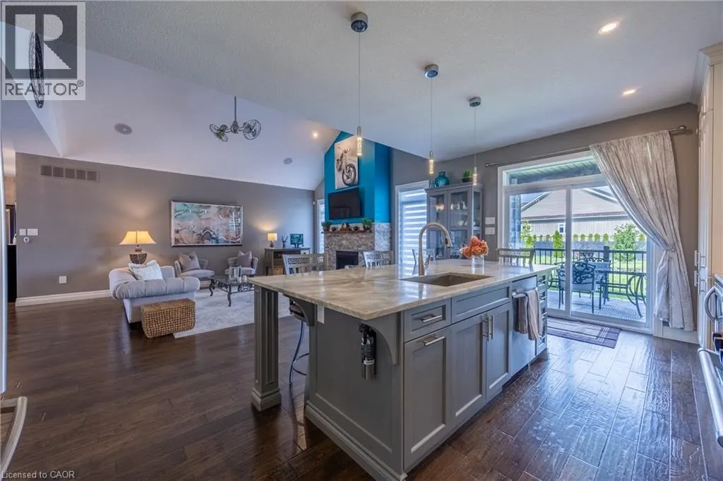 149 NEW LAKESHORE Road