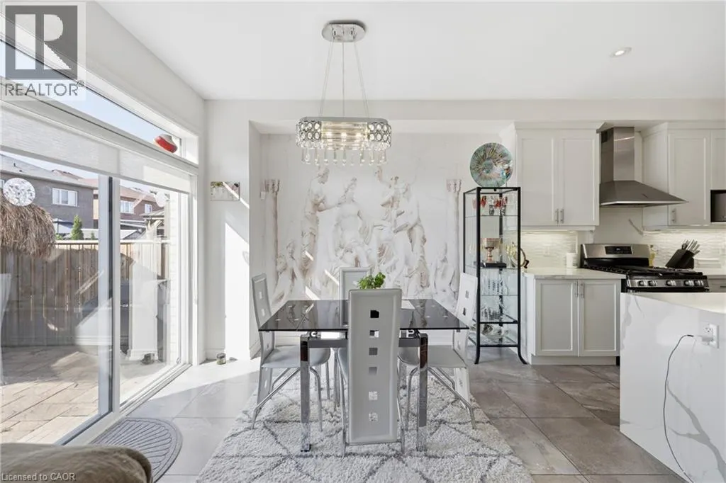 97 NARBONNE Crescent Unit# Main & Upper