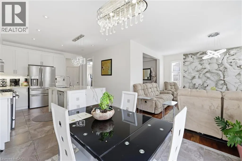 97 NARBONNE Crescent Unit# Main & Upper