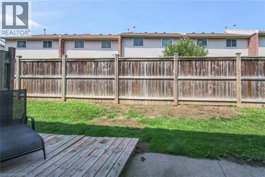 125 SEKURA Crescent Unit# 13 #13