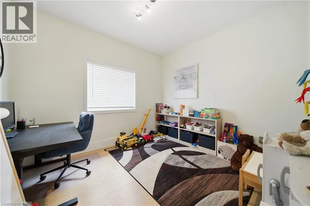 280 FARLEY Drive