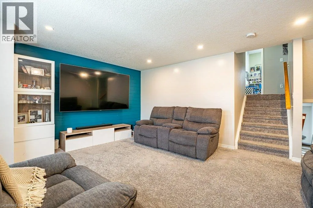 41 MADELEINE Street