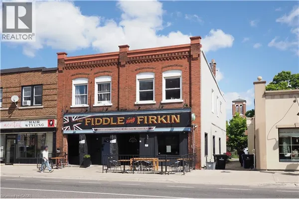 707 E KING Street E