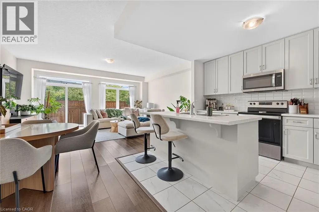 27 RACHEL Drive Unit# 22 #22