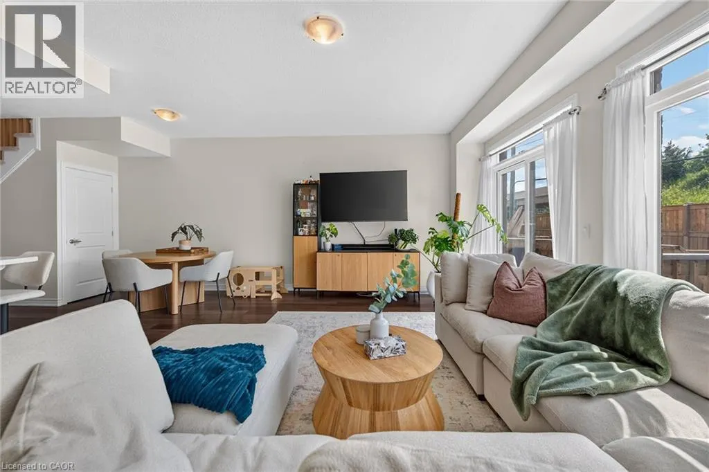 27 RACHEL Drive Unit# 22 #22