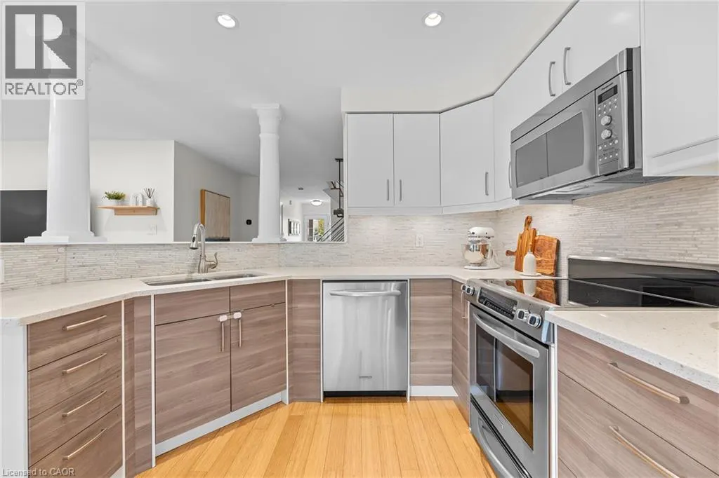 2495 WOODEN HILL Circle