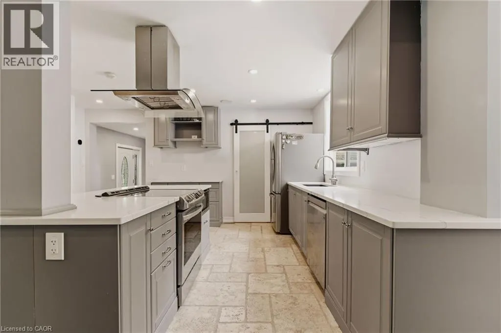 1262 HIDDEN VALLEY Road