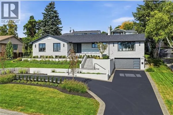 841 DANFORTH Place