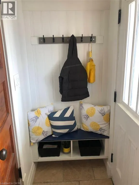 10 HUME Street Unit# MAIN #MAIN