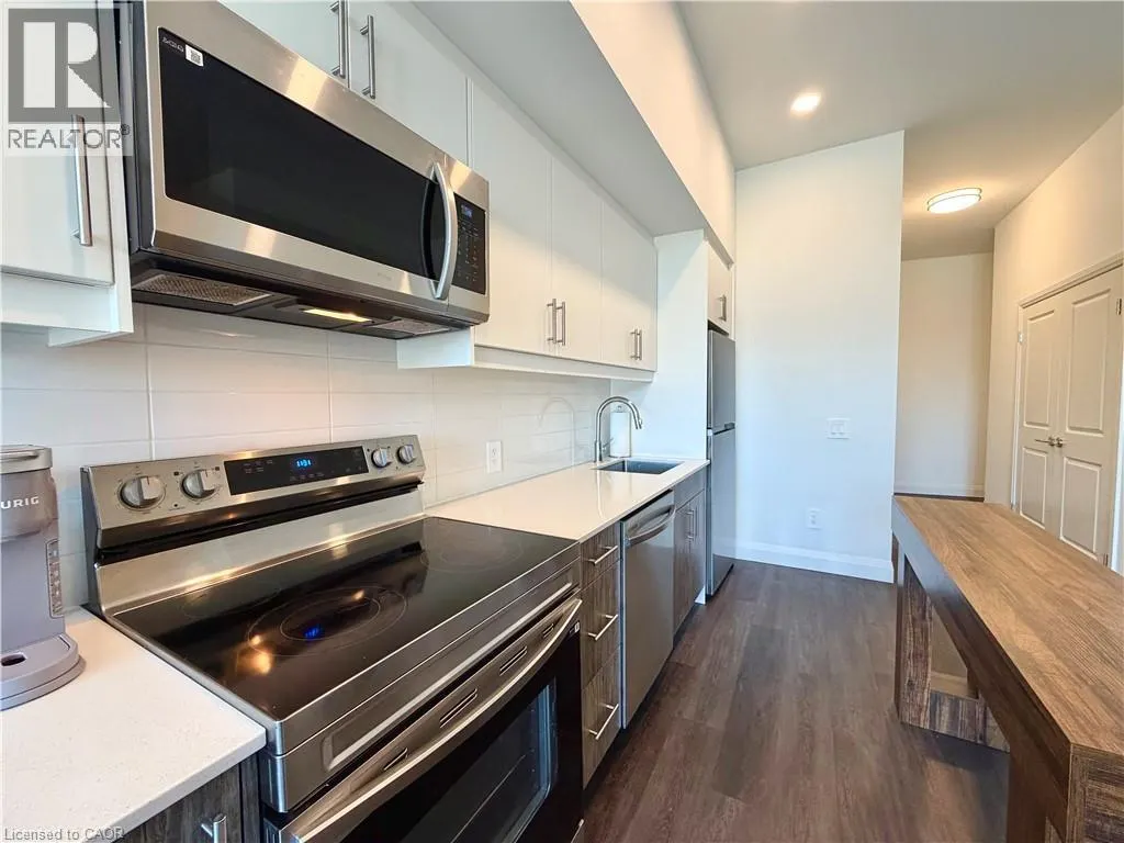 1333 WEBER Street E Unit# 106 #106