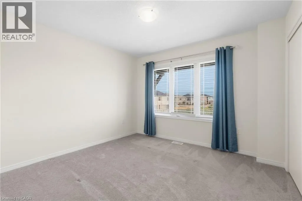 35 ROYAL COACHMAN Way