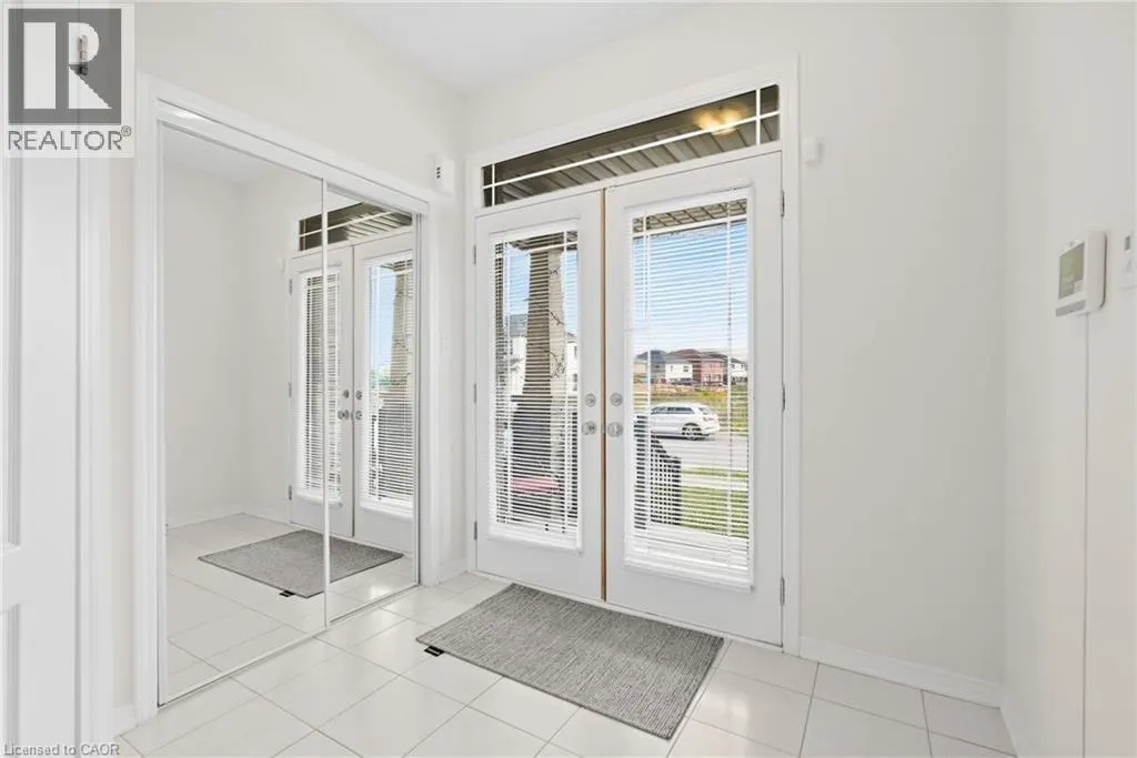 35 ROYAL COACHMAN Way