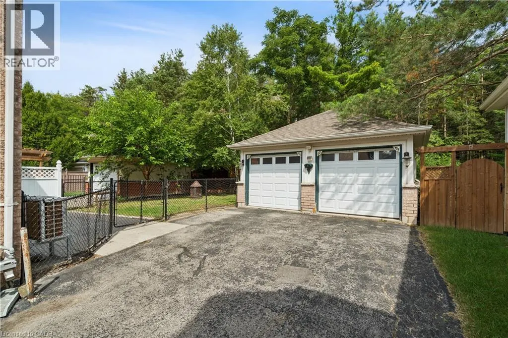 167 ACADEMY Place
