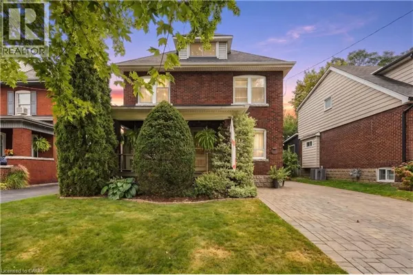 33 TUXEDO Avenue S
