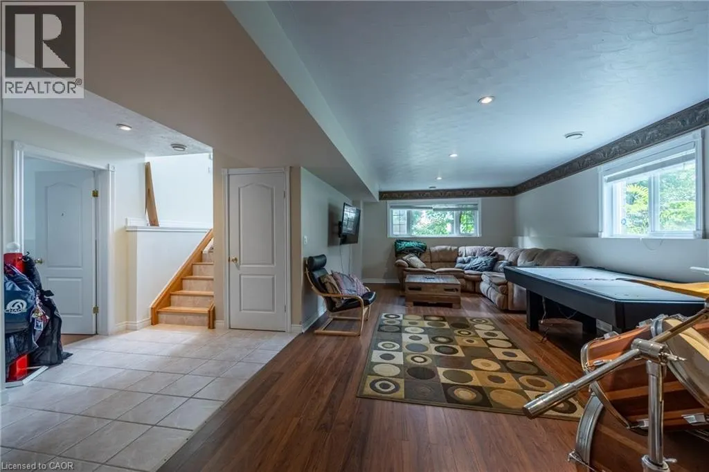 143 ORCHARD Avenue