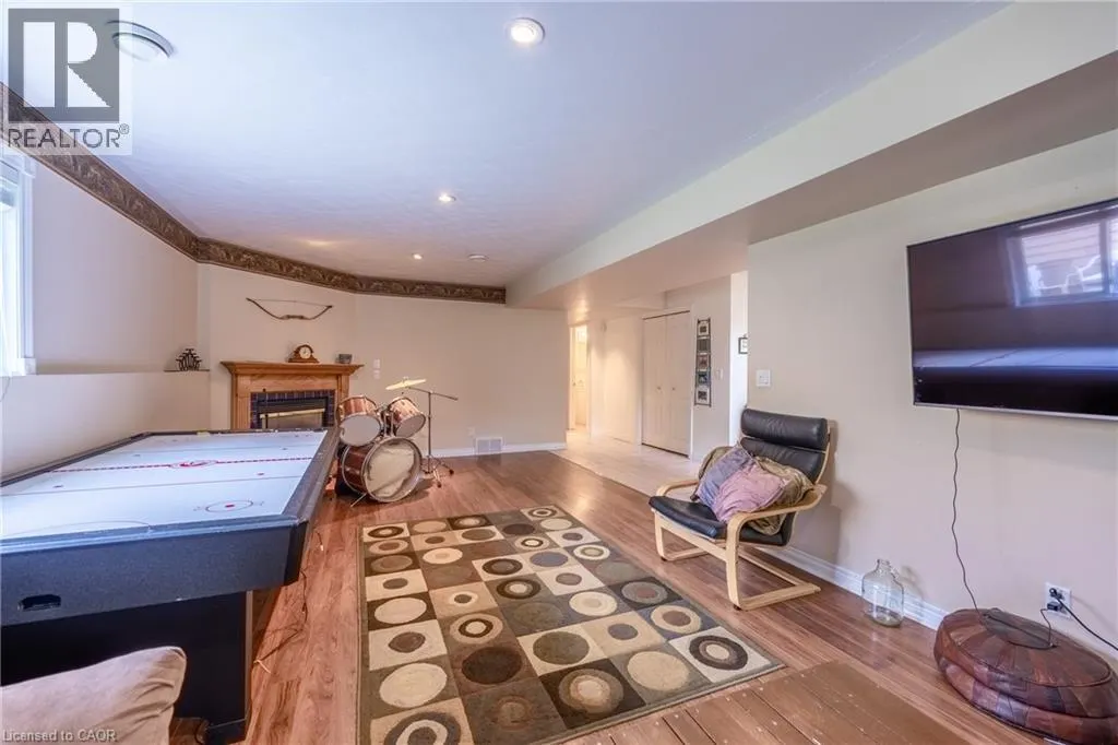 143 ORCHARD Avenue