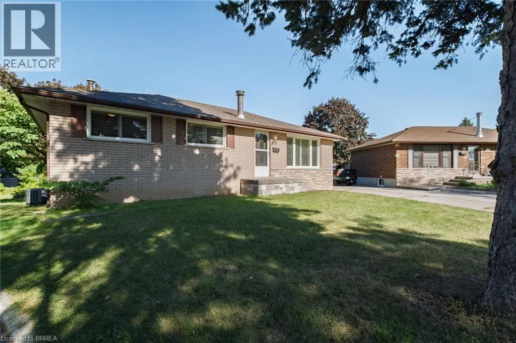 19 GILLRIE Court