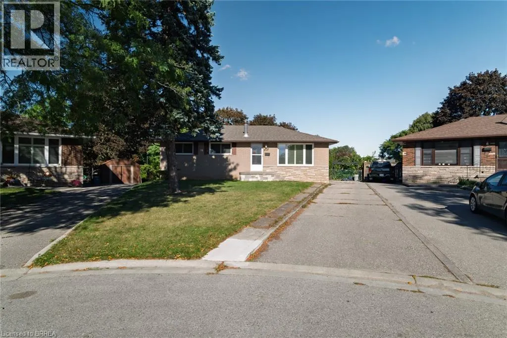 19 GILLRIE Court