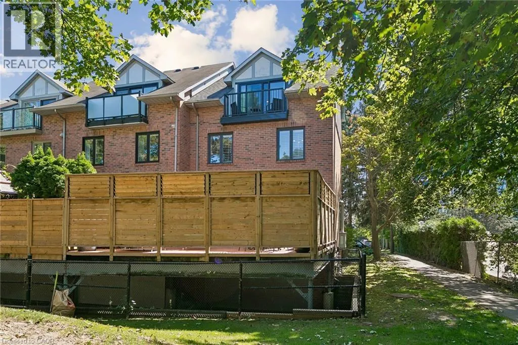 73 WINDHAVEN Place