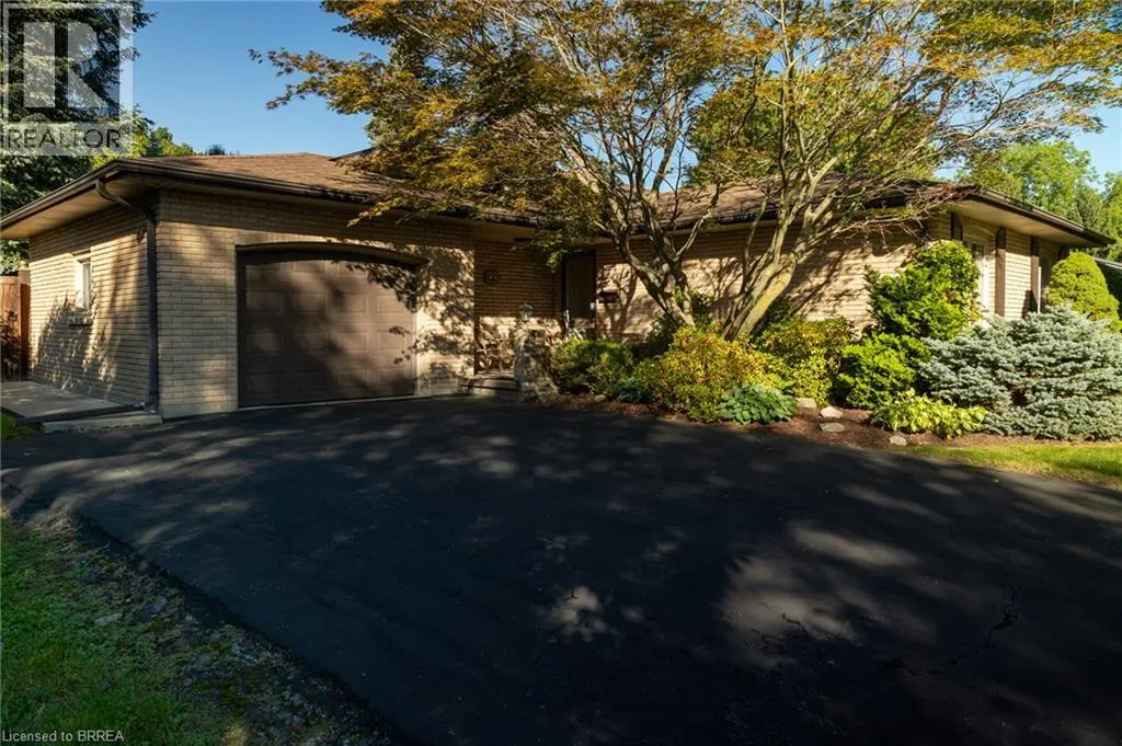 78 BERKLEY Crescent