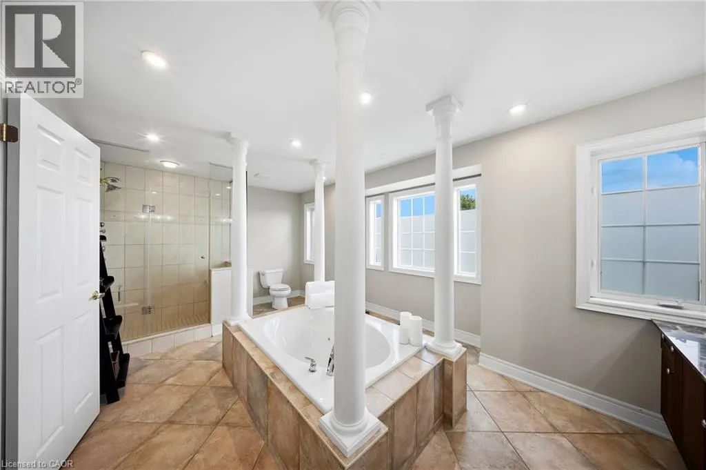 4 MORRISON Court