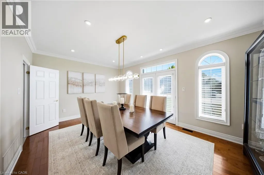 4 MORRISON Court