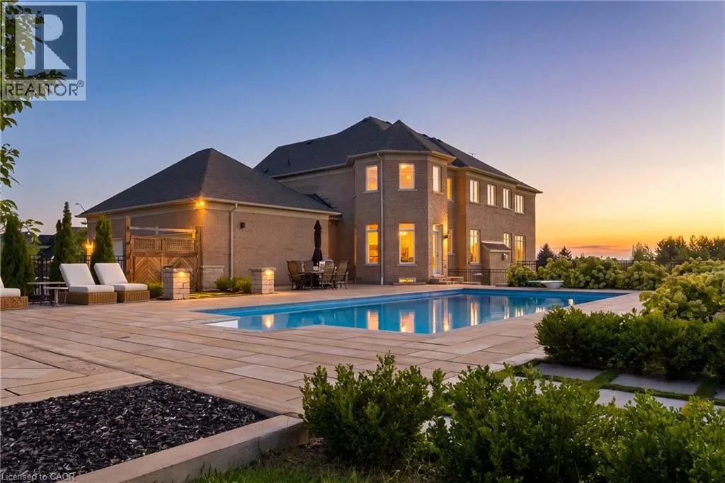 4 MORRISON Court