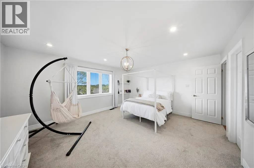 4 MORRISON Court
